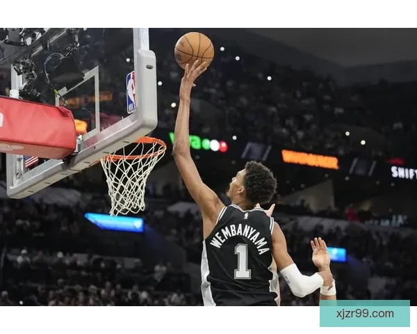 球探惊叹文班亚马颠覆认知教练称其封锁亚历山大中投统治力全面压制